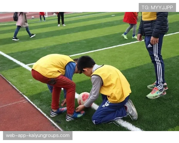 俱乐部承担“青少年体育提升计划”示范项目，持续优化方案